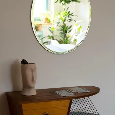 Visitting - Wiezienna Apartment *